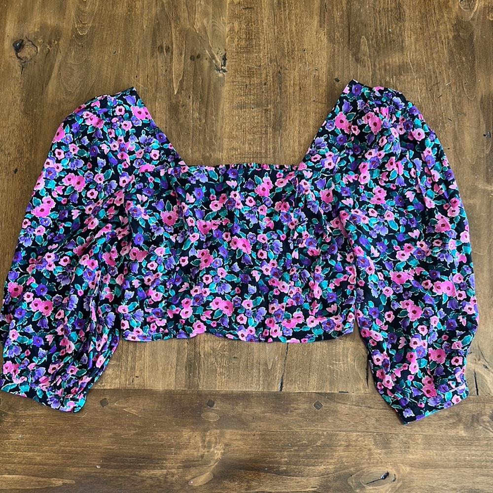 Zara Blue and Purple Ruched Puff Sleeve Crop Blouse